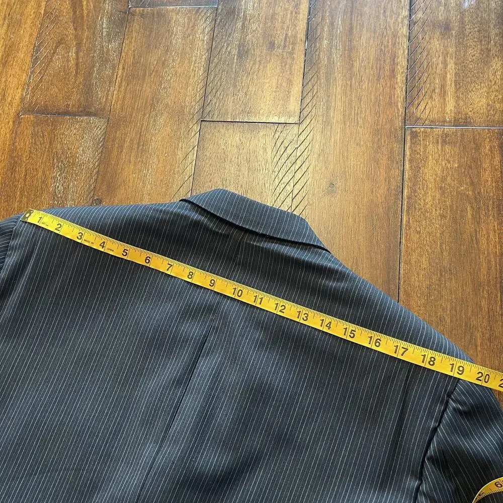 Vintage Burberry London Sport Coat Mens 44R Gray Pinstripe Wool 3 Button Blazer